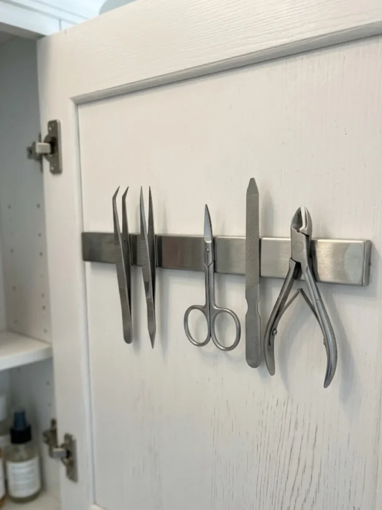 Use Magnetic Strips